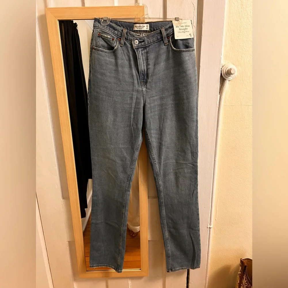 A&F 90’s slim straight jean 29 long - Picture 1 of 3